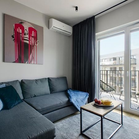 Apartament Manufaktura Centrum Z Klimatyzacja วูดช์ ภายนอก รูปภาพ