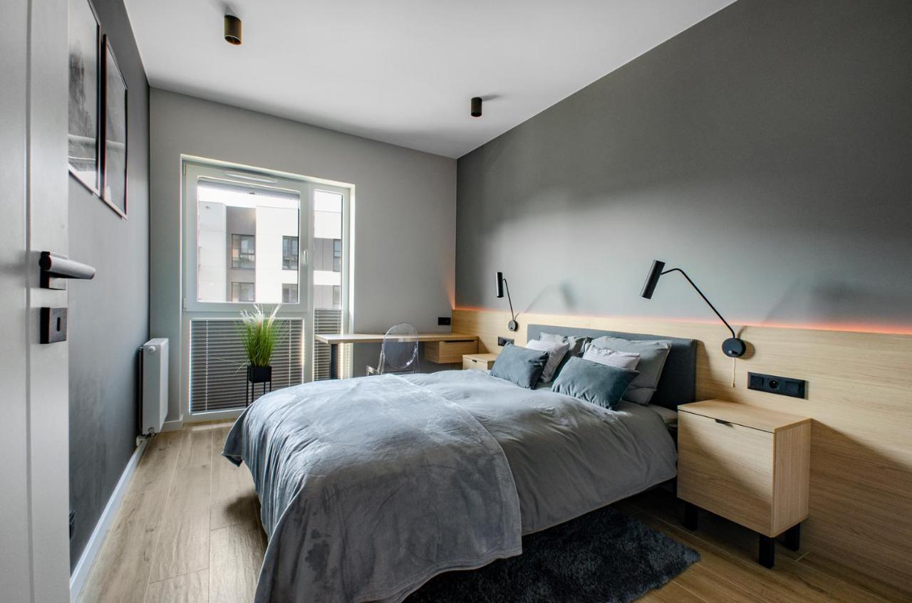 Apartament Manufaktura Centrum Z Klimatyzacja วูดช์ ภายนอก รูปภาพ