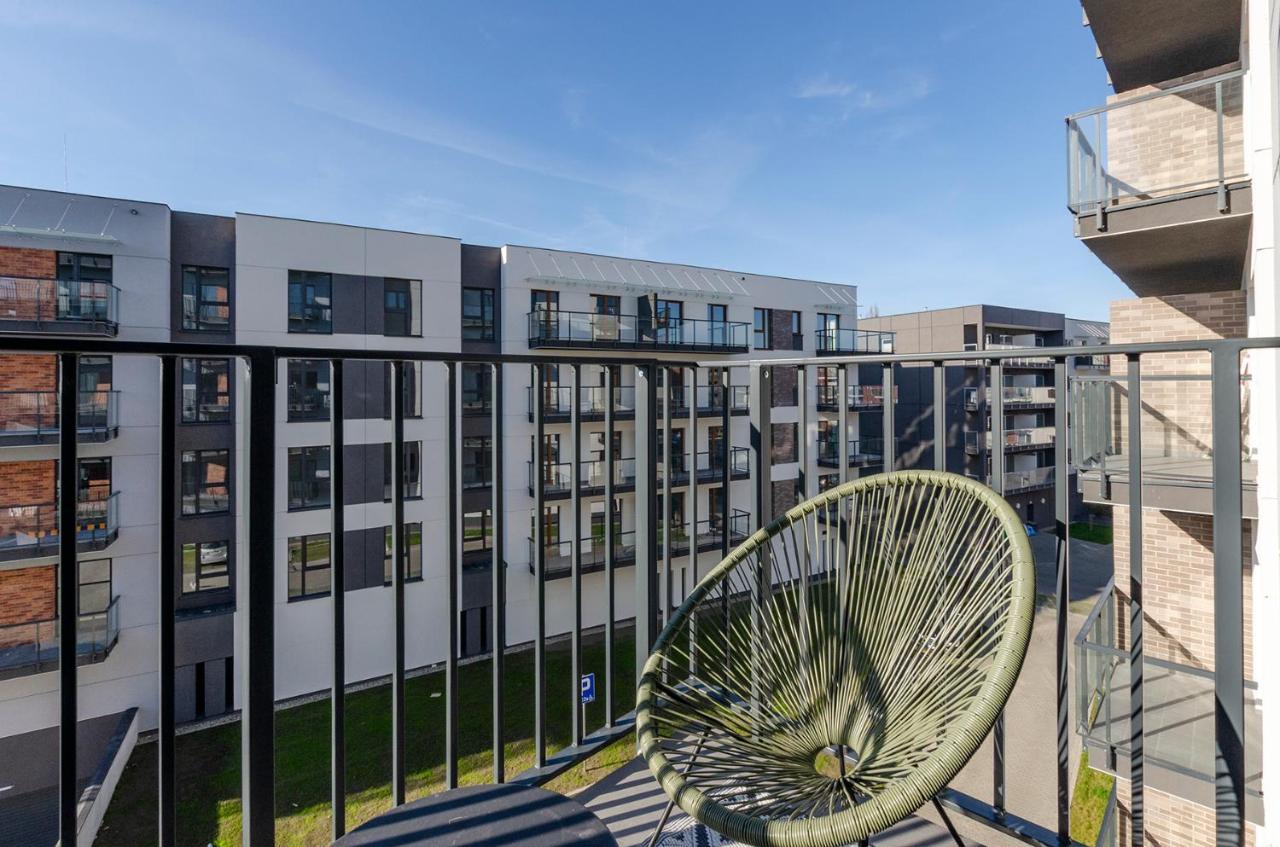 Apartament Manufaktura Centrum Z Klimatyzacja วูดช์ ภายนอก รูปภาพ