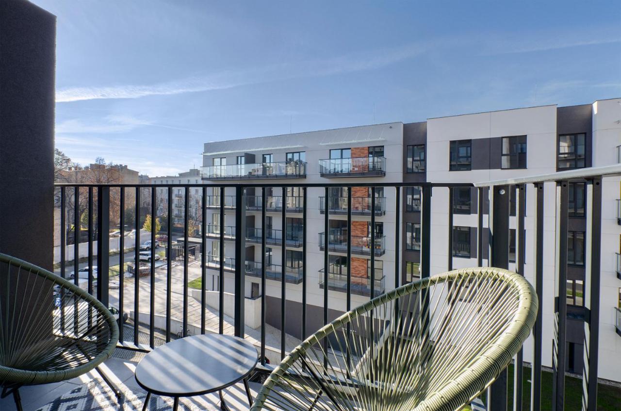Apartament Manufaktura Centrum Z Klimatyzacja วูดช์ ภายนอก รูปภาพ